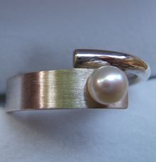 Ring 1e Gehalte Zilver met Witte Parel Eigen Ontwerp